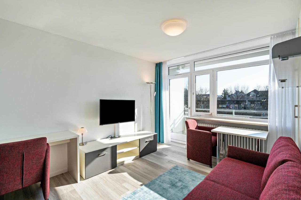 Huber Living Basic 106 Apartment Germering Exterior photo
